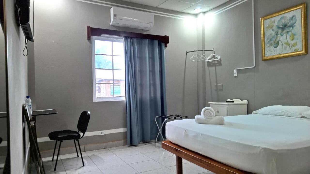 Maya Bella Downtown Hotel San Ignacio Eksteriør bilde